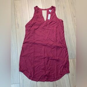 Sleeveless Keyhole Dress
